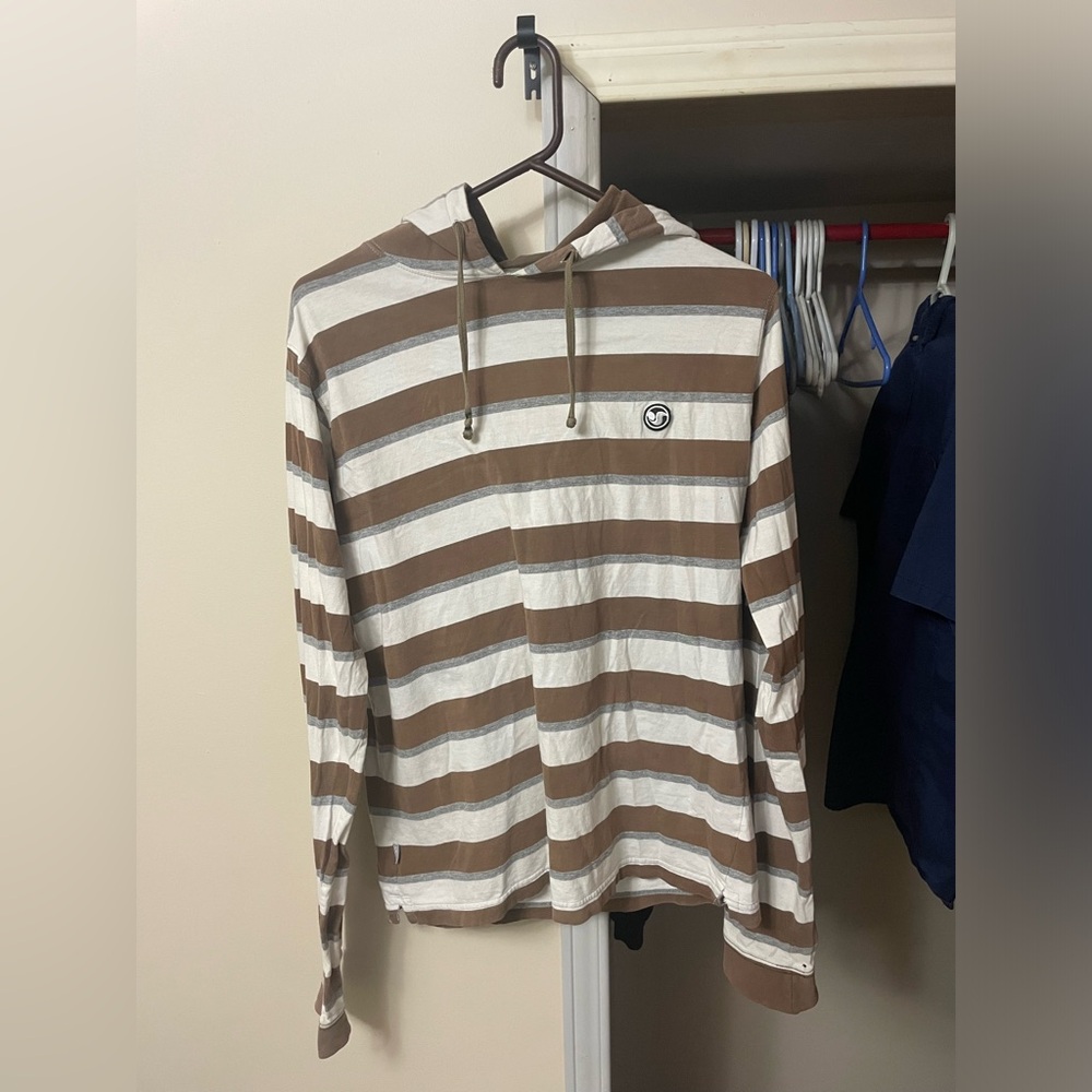 DVS Hooded Long Sleeve shirt